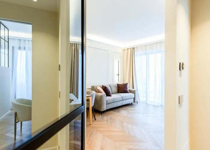 Lumen - Skyline View Attic شقة *